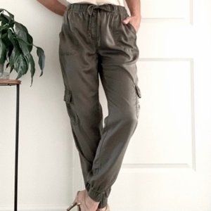 C&C California 100% Lyocell Taupe Green Cargo Jogger Comfy Pants P3633